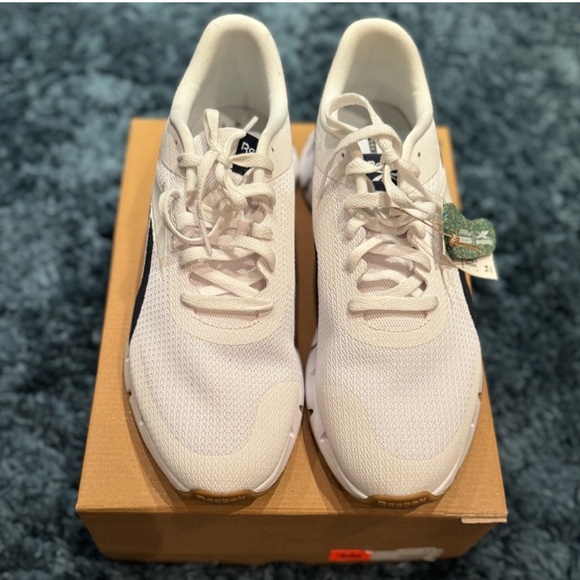 Reebok Zigtech white/black/gum size 14 - Picture 2 of 3